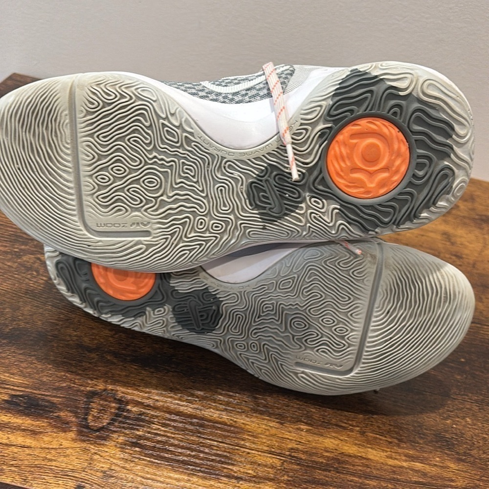 Nike Kd Trey 5 Ix Pure Platinum Gray And White Sneakers Size 8.5 Men Flawed View 6